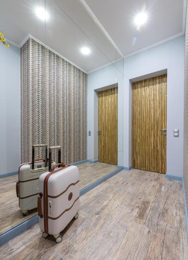Mr Grey Boutique Hotel Odessa Exterior photo