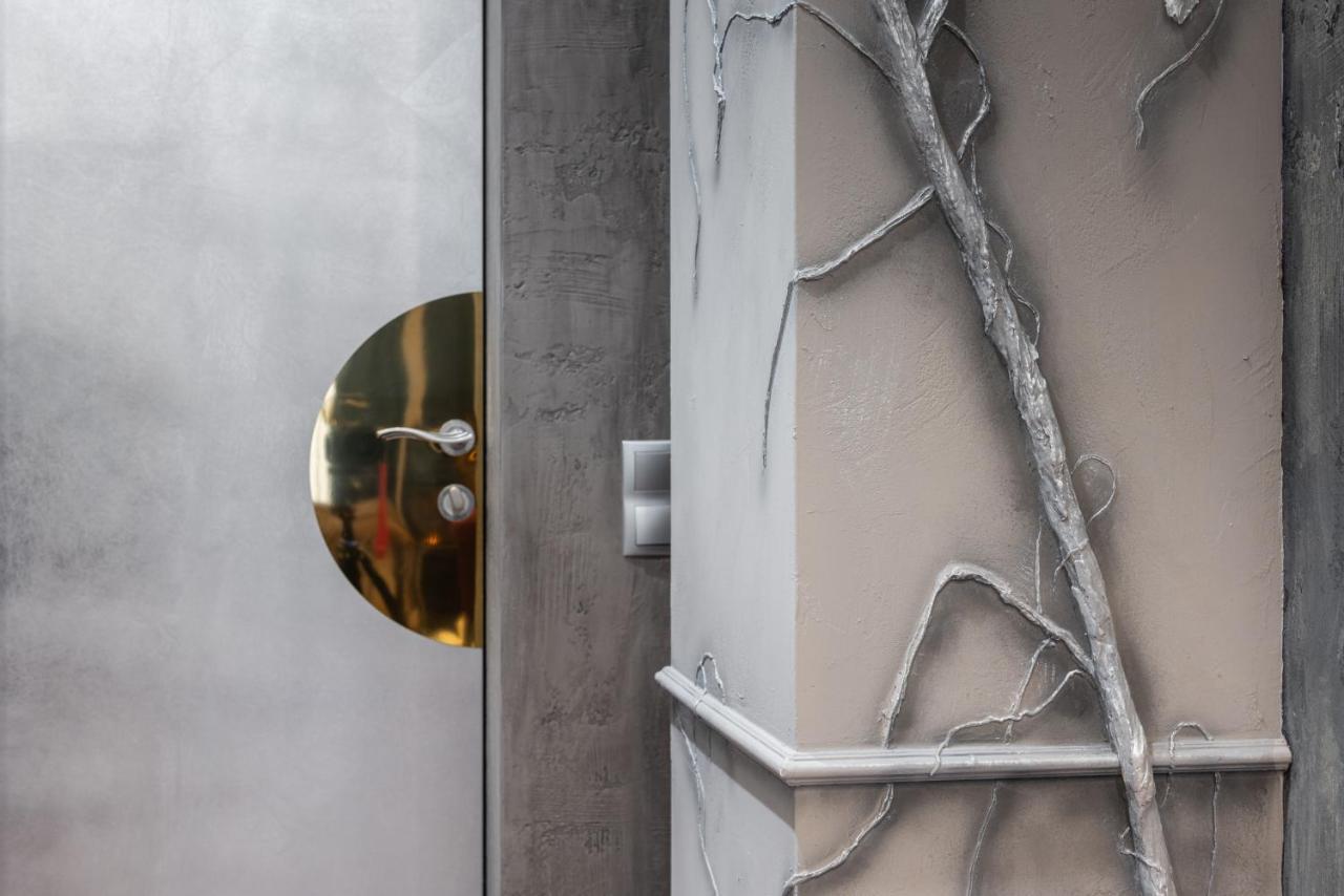 Mr Grey Boutique Hotel Odessa Exterior photo